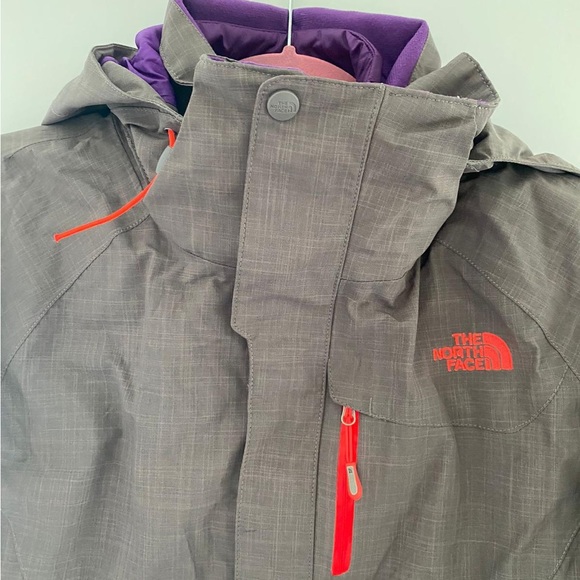 Ski + Snowboarding Set - Women’s // Columbia & Northface - Picture 9 of 11